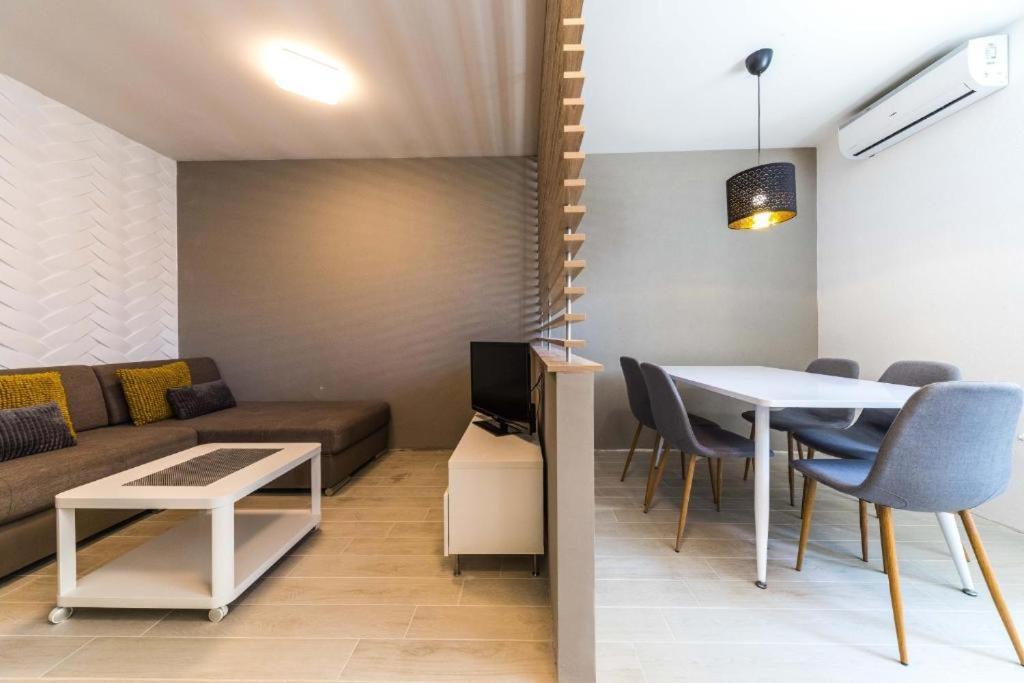 Apartments Gavran 2. 바스카보다 외부 사진
