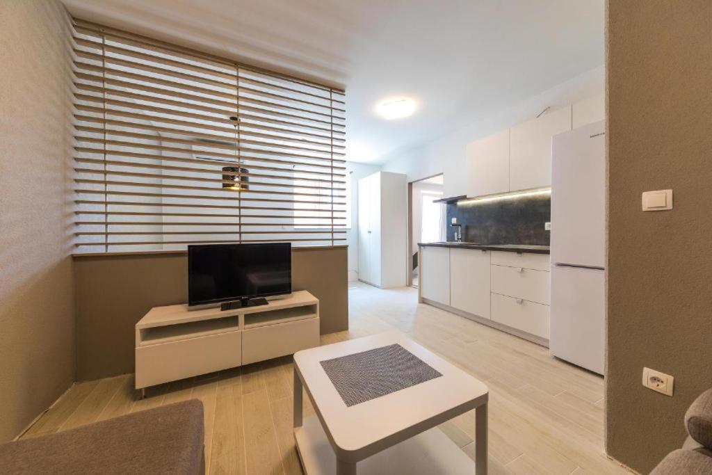 Apartments Gavran 2. 바스카보다 외부 사진