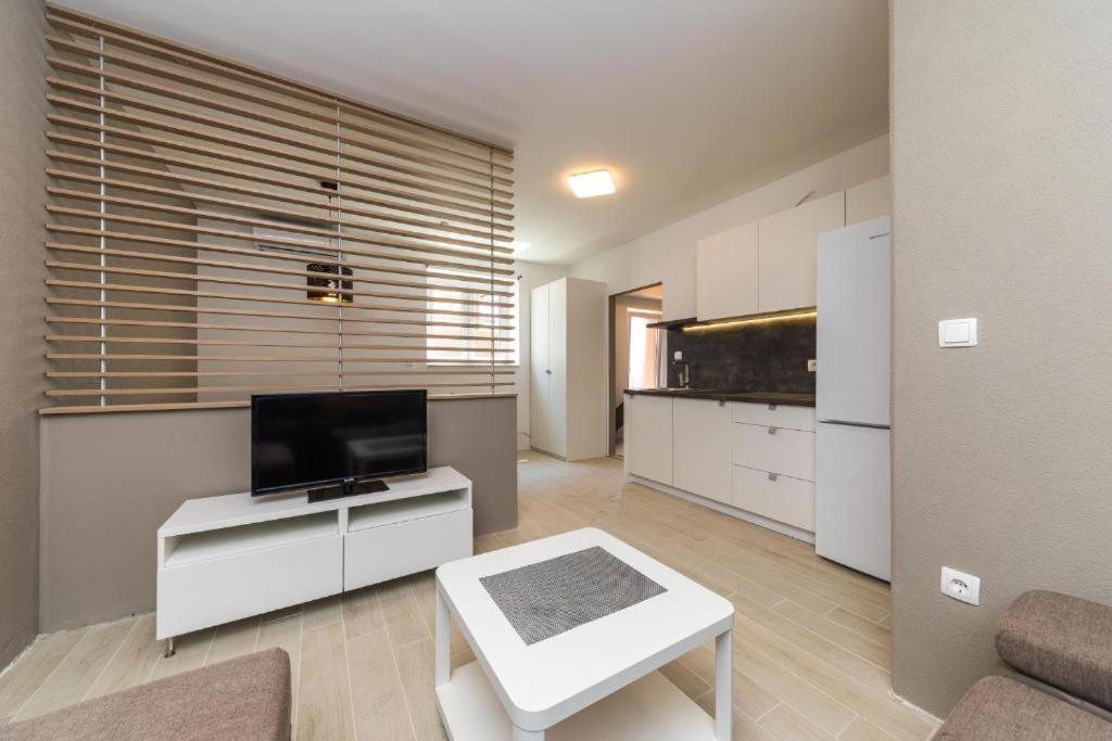 Apartments Gavran 2. 바스카보다 외부 사진